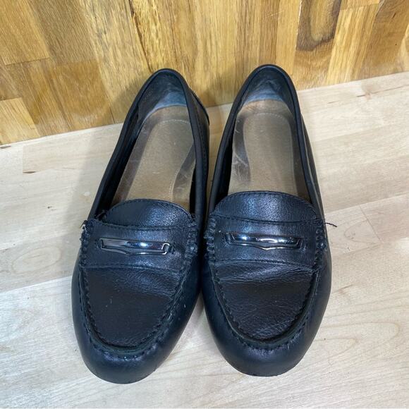 Vionic Black Leather Ashby Loafer Moc Toe 7 - Picture 3 of 10